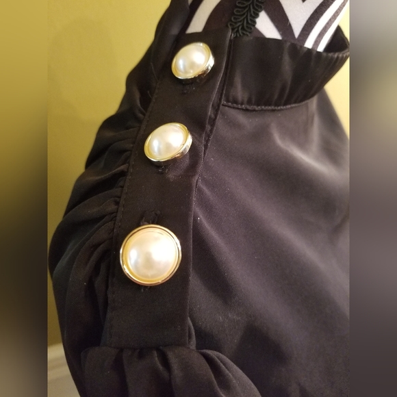 Verdusa Elegant Mock Neck Ruched Puff Long Sleeve Shirt Blouse - Picture 3 of 7